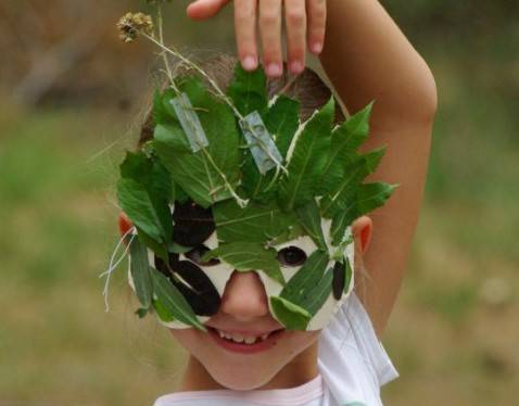 masques végétaux land art sur lambesc